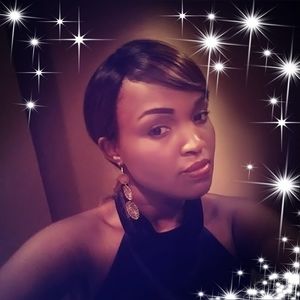 Meet your Posher, Liz